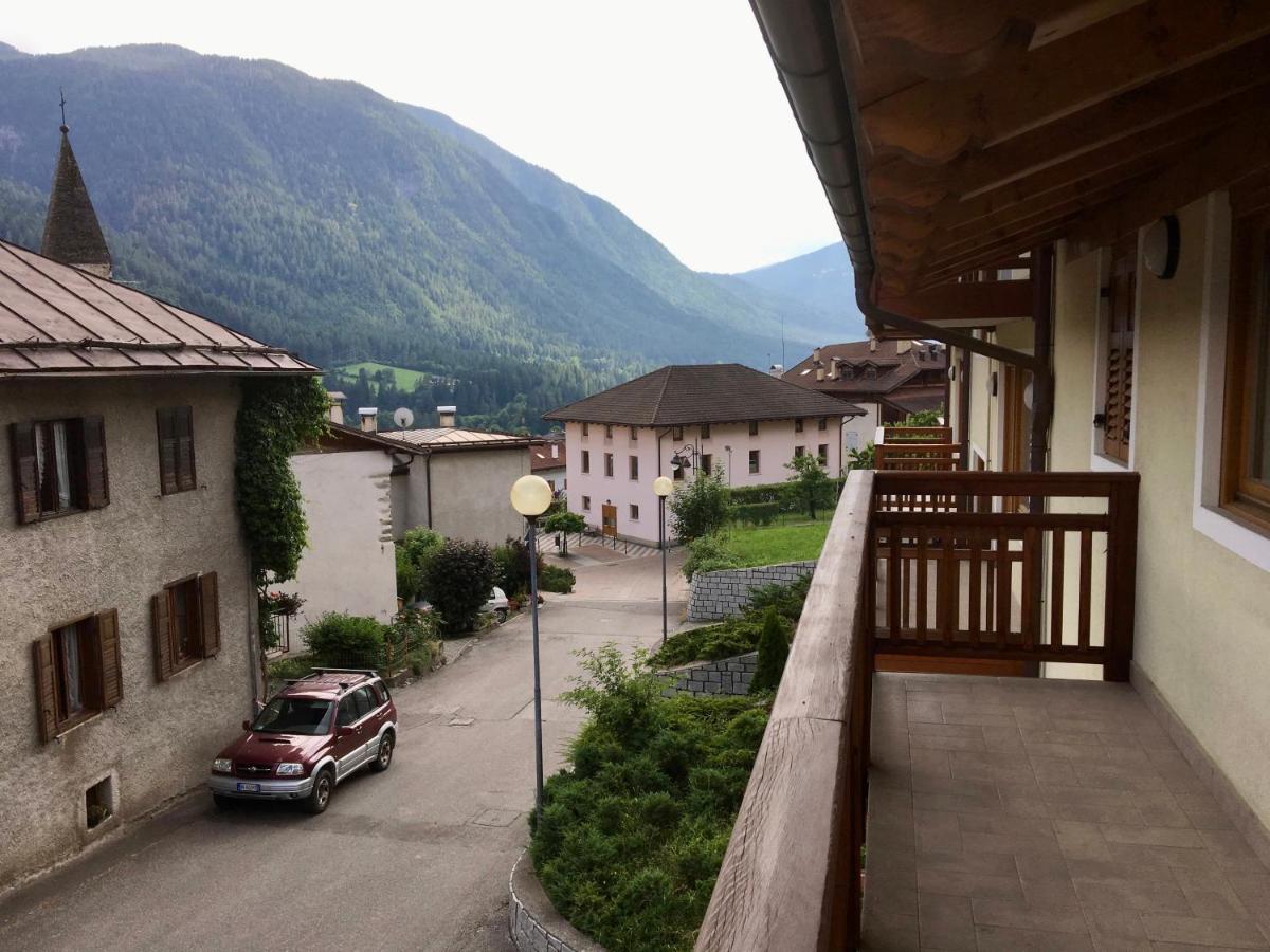 Apartamento Mansarda Con Giardino Val Di Sole Trentino Terzolas Exterior foto